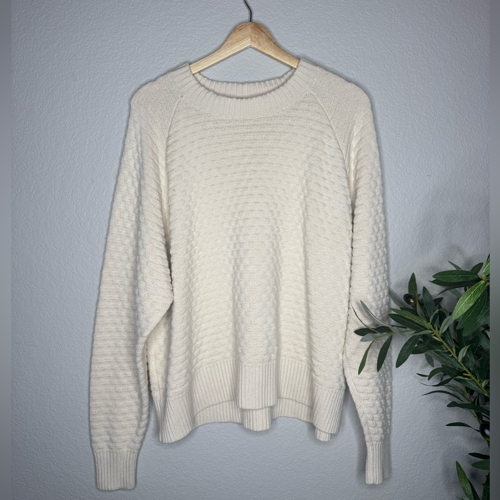 Lululemon Ivory Cashmere Blend Knit Sweater L Textured Cozy Pullover Relaxed Fit